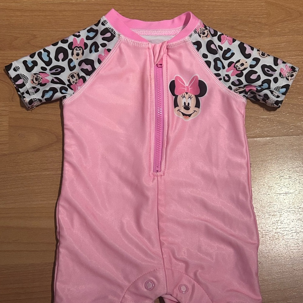 LIKE NEW Disney Infant Pink Swimsuit with Minnie Mouse 0-3 months